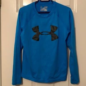 Long sleeve under Under Armour t shirt